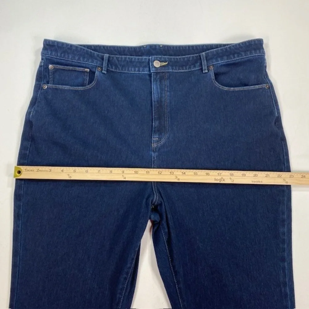 LL Bean‎ Classic Fit Jeans Womens 20W Dark Wash Stretch Tapered Denim 300003